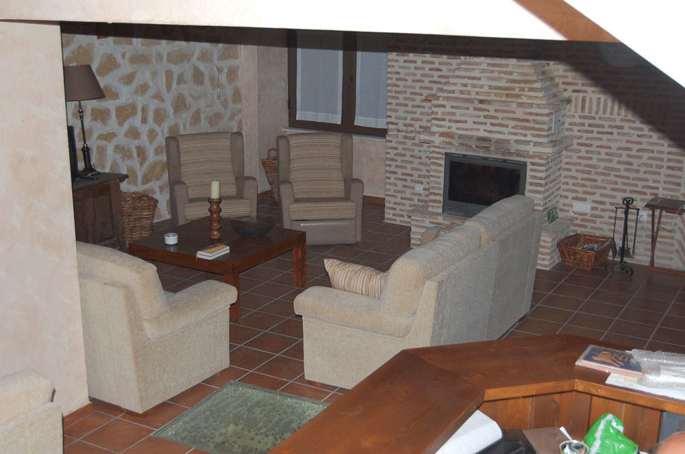 מלון Villarmentero de Campos La Casona De Dona Petra מראה חיצוני תמונה