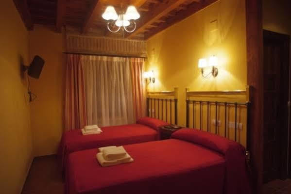 מלון Villarmentero de Campos La Casona De Dona Petra מראה חיצוני תמונה